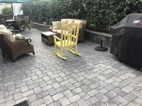 Patio 33